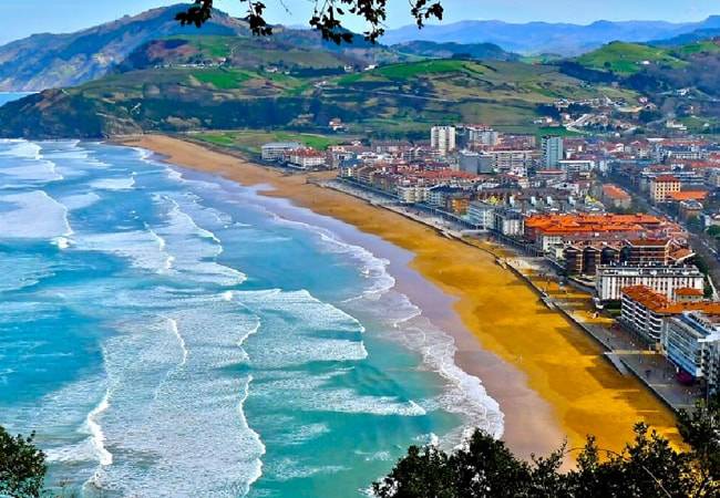 zarauz-mejor-destino-de-la-costa-vasca-3171-1 Zarauz- Playa del surf
